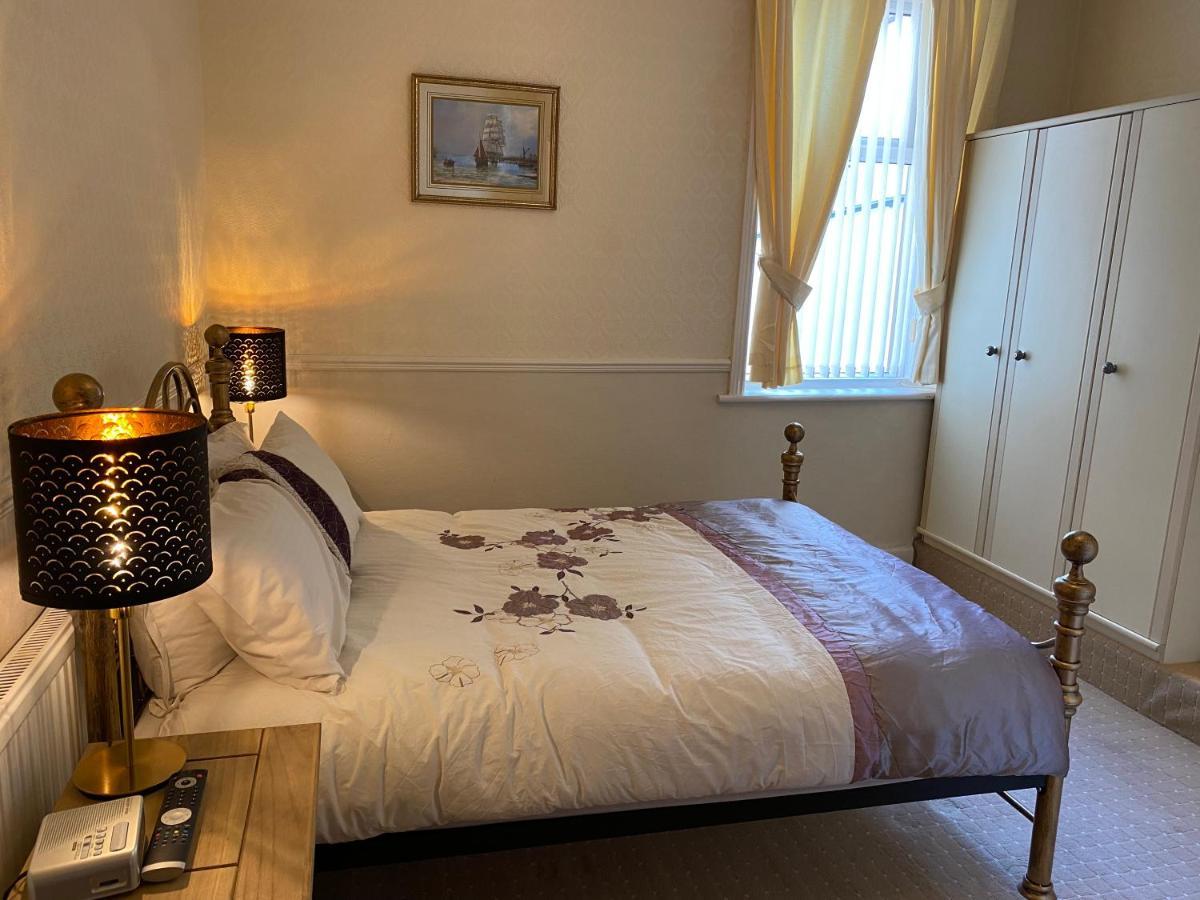 The Laurels Guest house